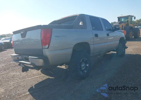 2004 Chevrolet Avalanche 1500 из США, поврежденный, VIN 3GNEK12TX4G165429